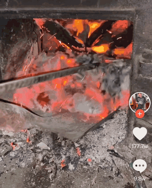 1639028883159.gif 1639028883159.gif