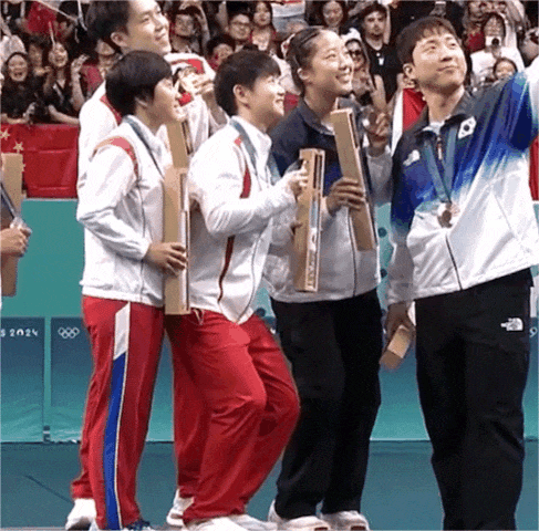640.gif 640.gif