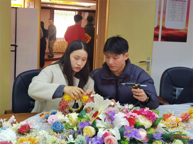 微信图片_20250102132154.jpg 微信图片_20250102132154.jpg