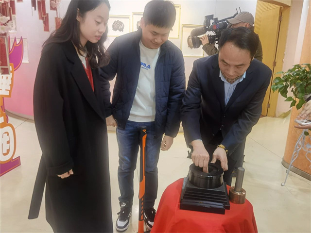 微信图片_20250102132209.jpg 微信图片_20250102132209.jpg