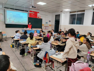 上海立信会计金融学院会计学院在陈春小学开展支教服务活动 上海立信会计金融学院会计学院在陈春小学开展支教服务活动