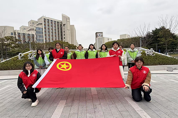 雷锋补图4.png 雷锋补图4.png