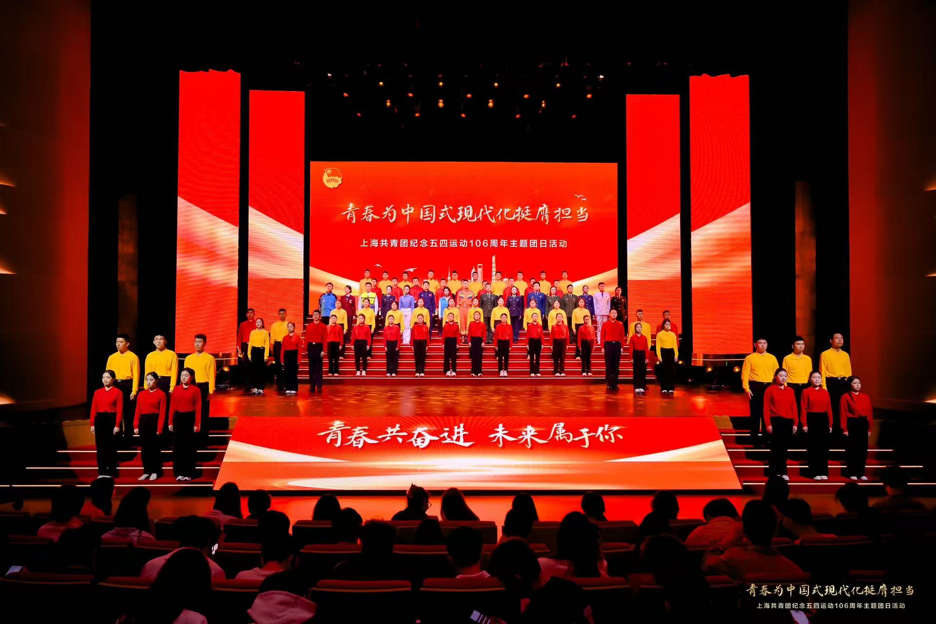 15.合唱照片0.JPG