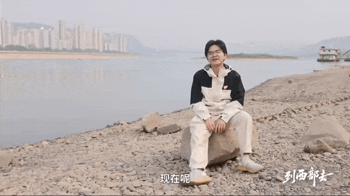 微信图片_20250514143101.gif 微信图片_20250514143101.gif