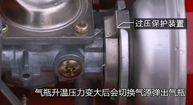 151703_880.jpg 151703_880.jpg