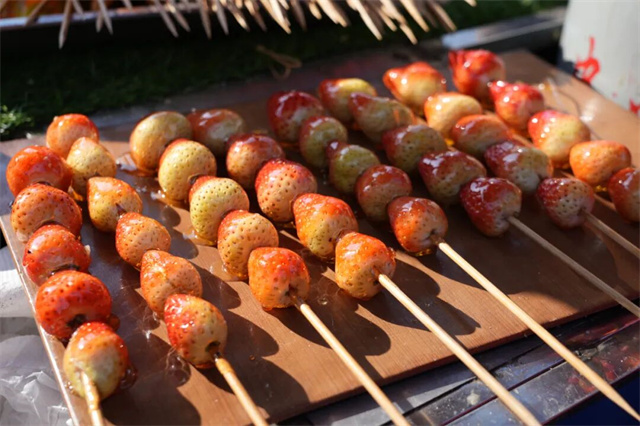 151233_596.jpg 151233_596.jpg