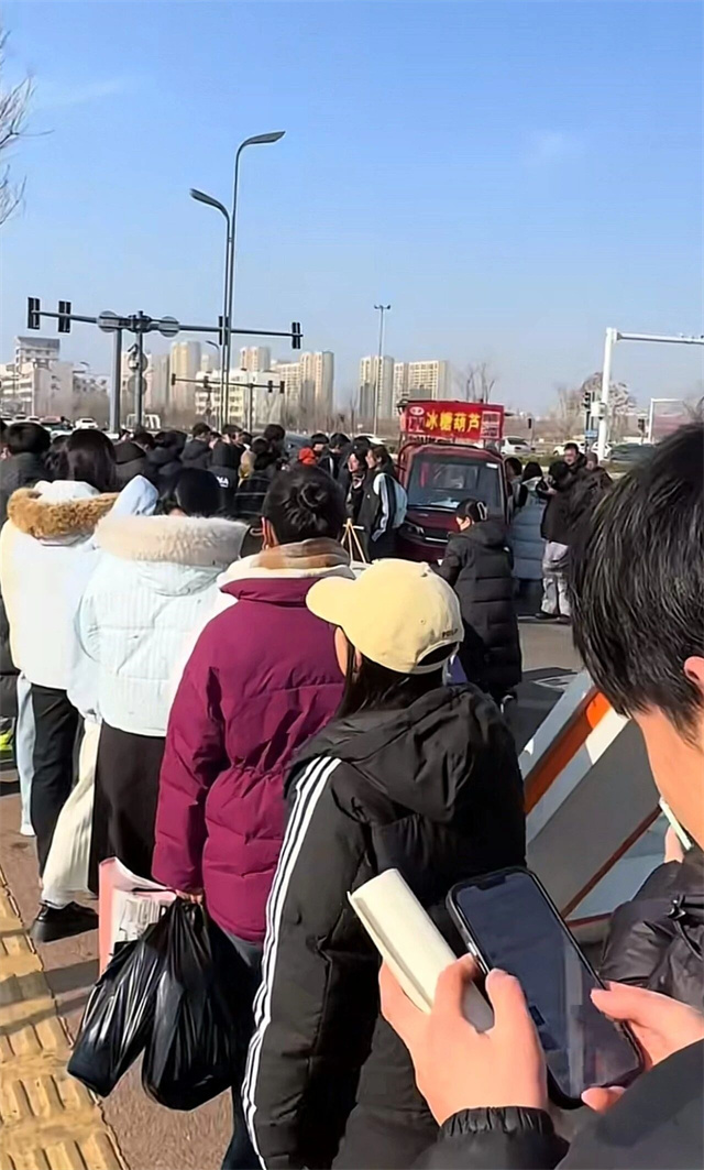 151306_180.jpg 151306_180.jpg