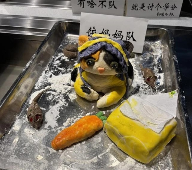 140845_905.jpg 140845_905.jpg