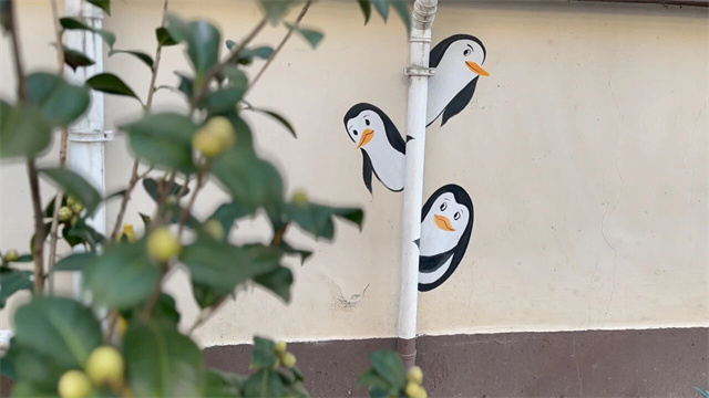 143605_004.jpg 143605_004.jpg