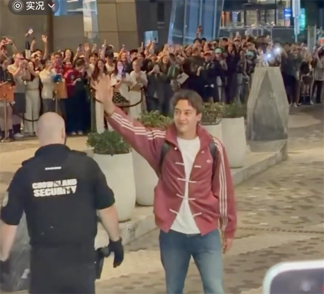 133425_035.jpg 133425_035.jpg