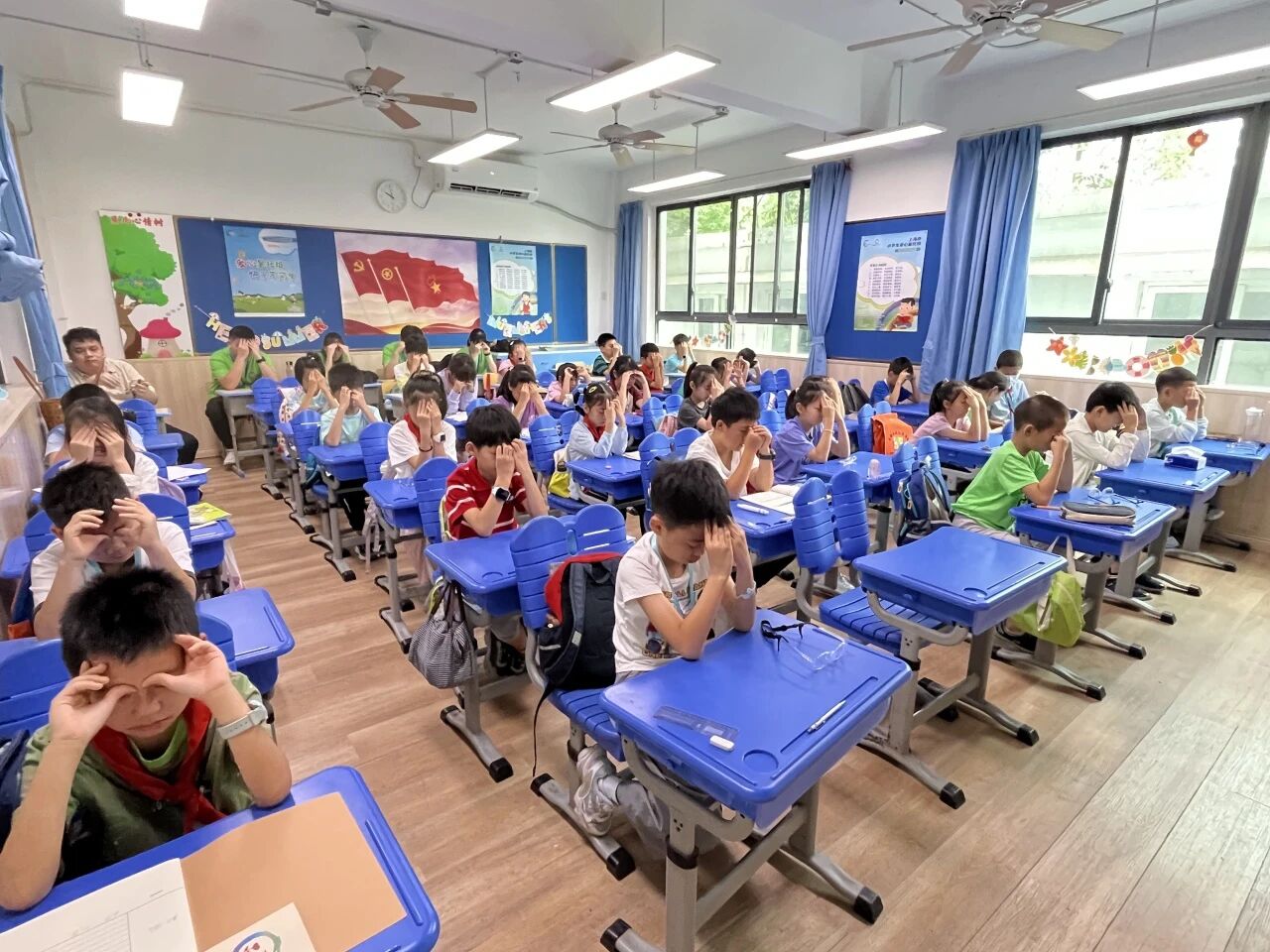 e6303dbd-ae59-4458-9bcd-7c1945c6be1f.jpg