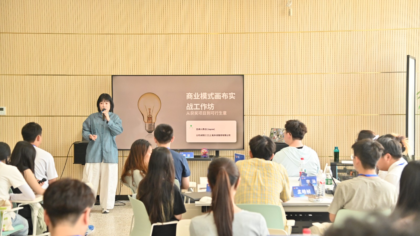 1dc811ab-0d85-4a32-b697-120ff312f49e.jpg 1dc811ab-0d85-4a32-b697-120ff312f49e.jpg