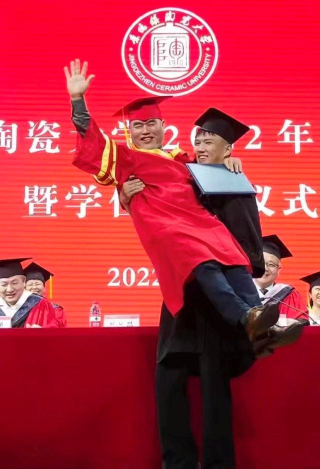 2.jpg 2.jpg